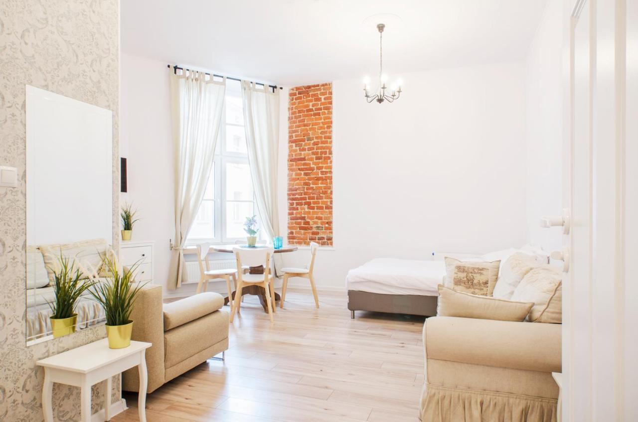 Cozy Apartments On Sierpnia Street ウッチ エクステリア 写真