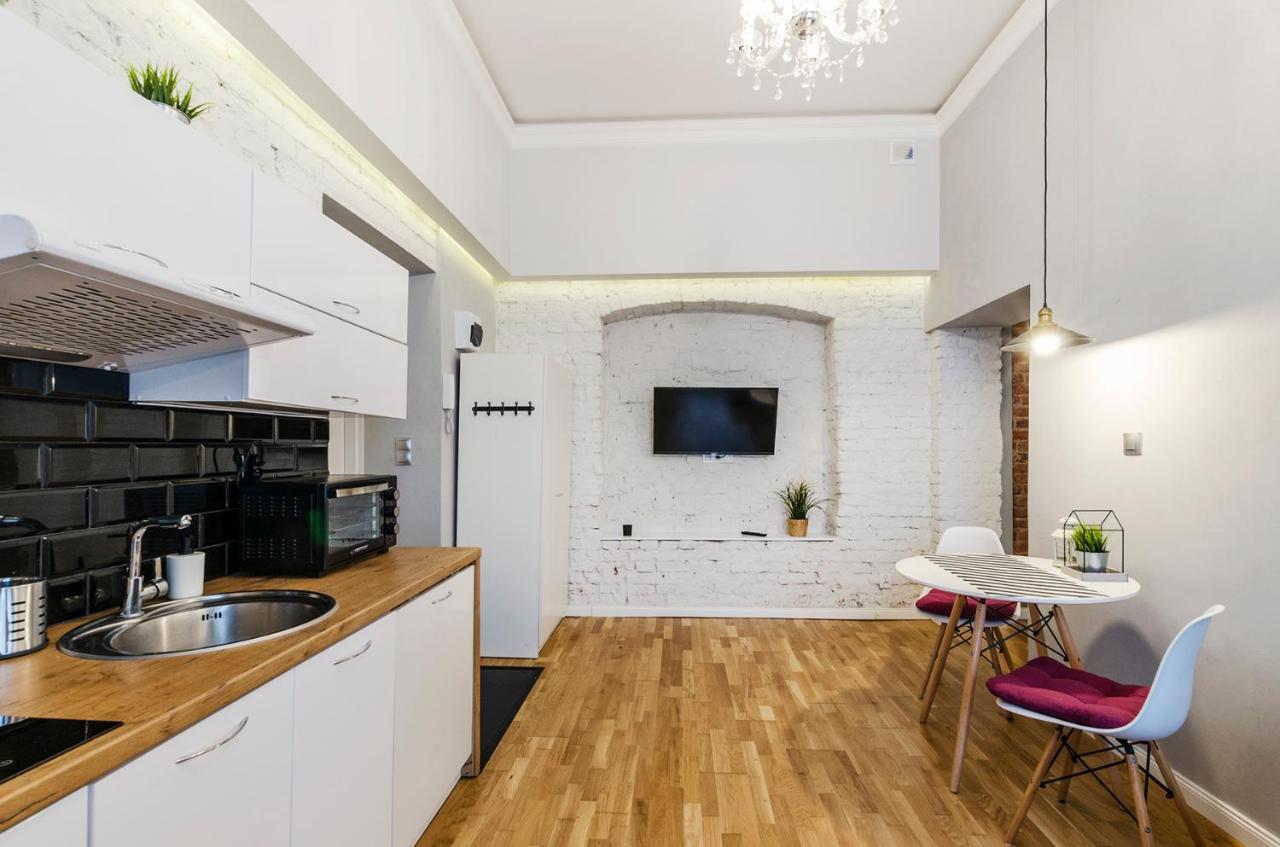 Cozy Apartments On Sierpnia Street ウッチ エクステリア 写真