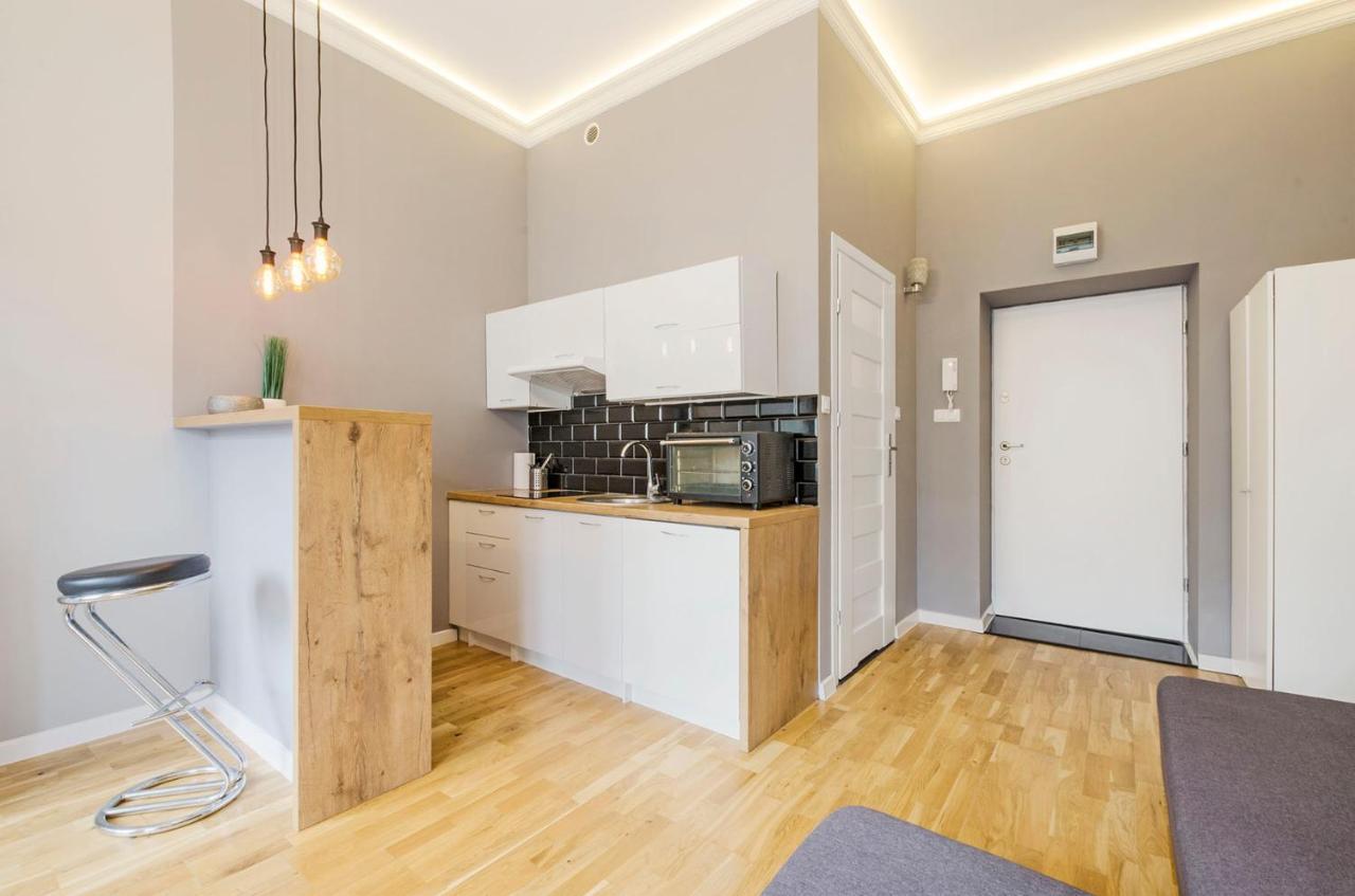 Cozy Apartments On Sierpnia Street ウッチ エクステリア 写真