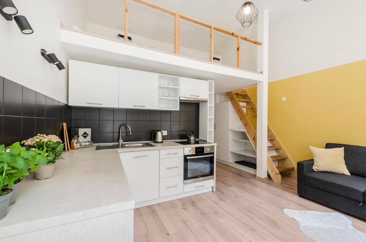 Cozy Apartments On Sierpnia Street ウッチ エクステリア 写真