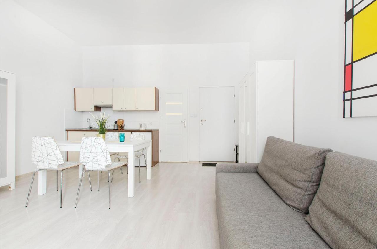 Cozy Apartments On Sierpnia Street ウッチ エクステリア 写真